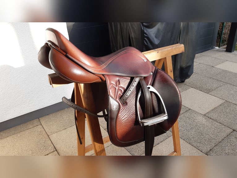 Springsattel braun von JH Reitsport