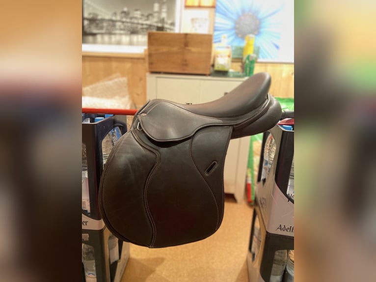 Springsattel CAVALETTI 17,5 zoll