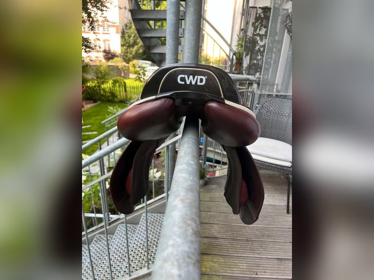 Springsattel CWD SE25