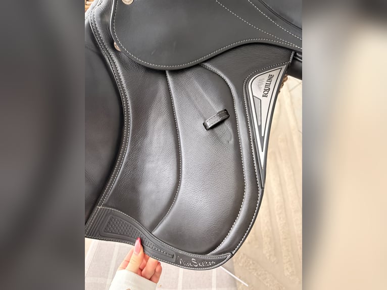 Springsattel Equiline (Nick Skelton) 18 Zoll