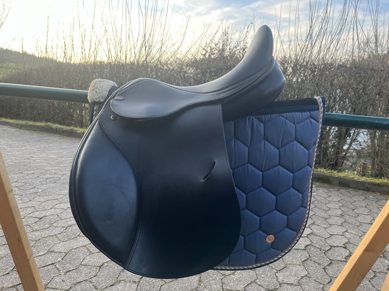 Springsattel Euroriding Remus 16 Zoll 