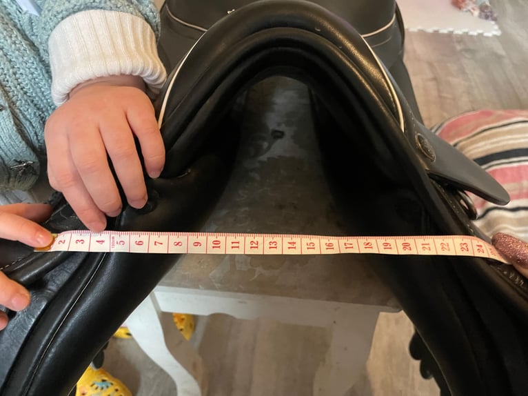 Springsattel „Jantar“ – Exclusive Version – 17,5"