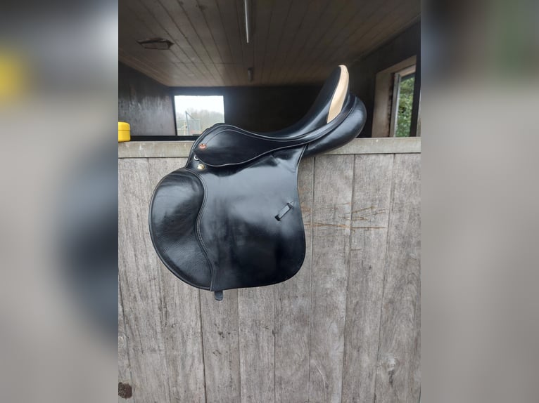 Springsattel Prestige Venezia 17/32