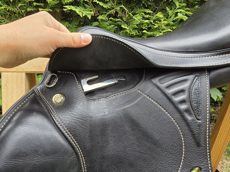 Springsattel Prestige Versailles 17 33 Sattel Schwarz