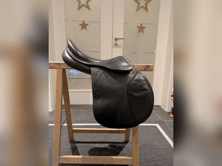 Springsattel Prestige Versailles 17/31