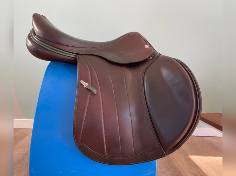 Springsattel Selleria Equipe EK 26 Spezial in braun, 17,5 Zoll