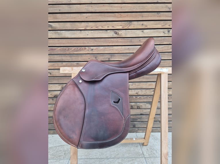 Springsattel Tech 1 by Erreplus, 17 Zoll