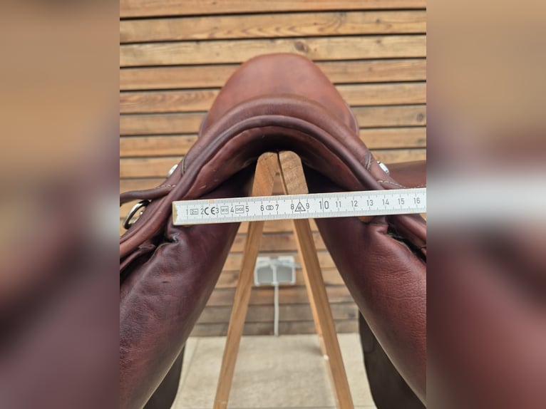 Springsattel Tech 1 by Erreplus, 17 Zoll