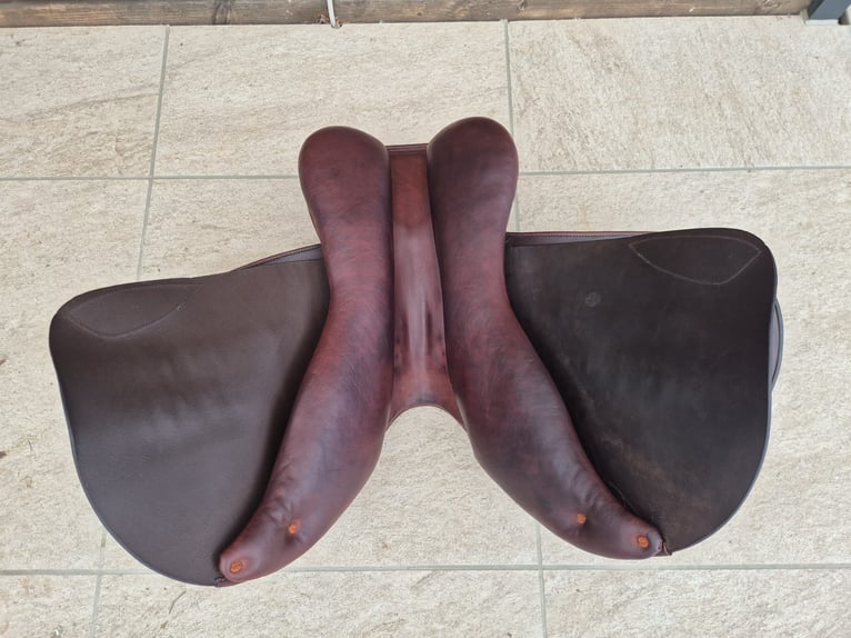 Springsattel Tech 1 by Erreplus, 17 Zoll