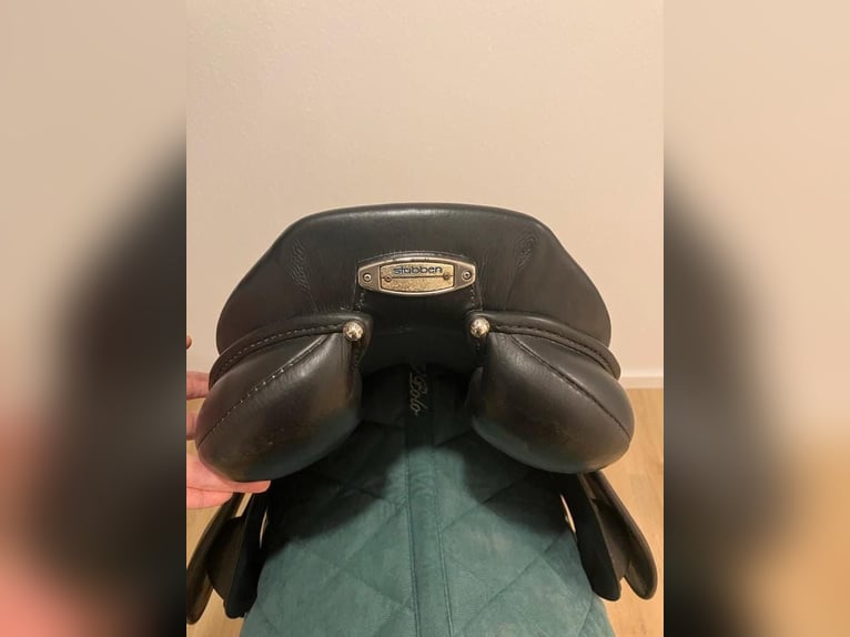 Stübben Edelweiss Springsattel – 17,5 Zoll – neuwertig