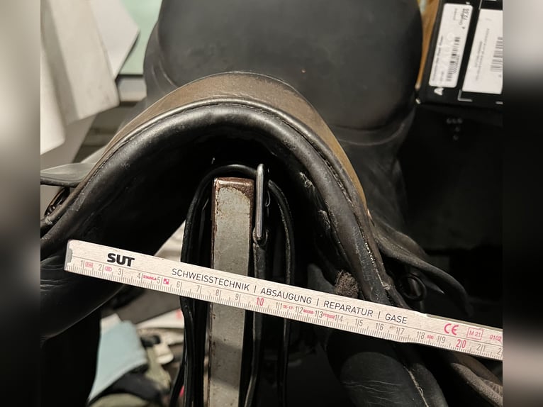Stübben Springsattel Roxanne 18 Zoll