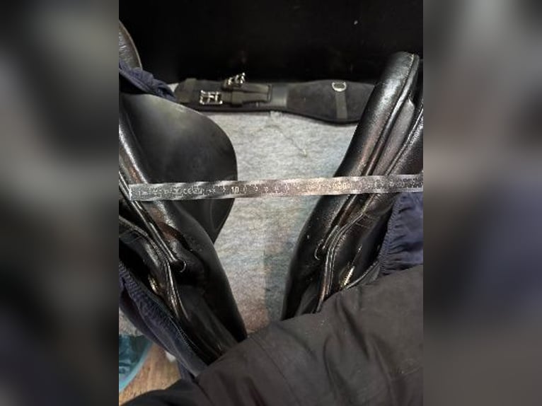 Top gepflegter Springsattel von Passier zu verkaufen!