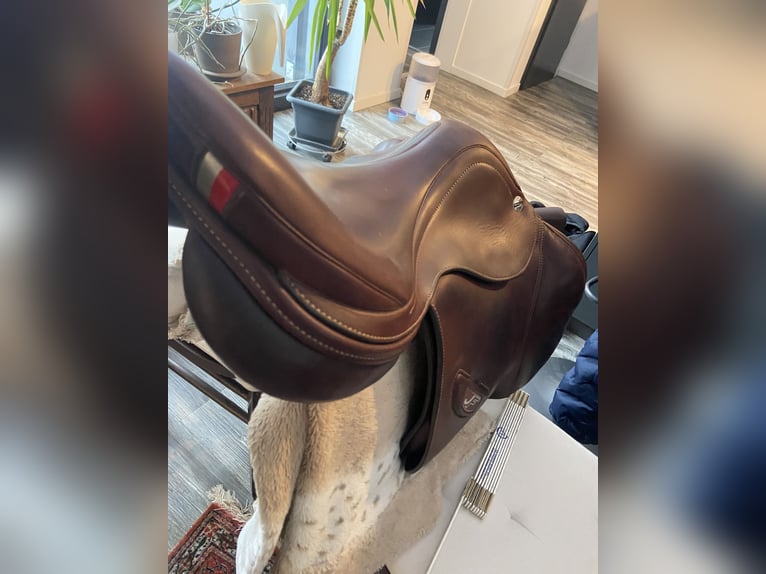 TOP Springsattel JF dunkelbraun 18 Zoll, NUR 2 Jahre alt