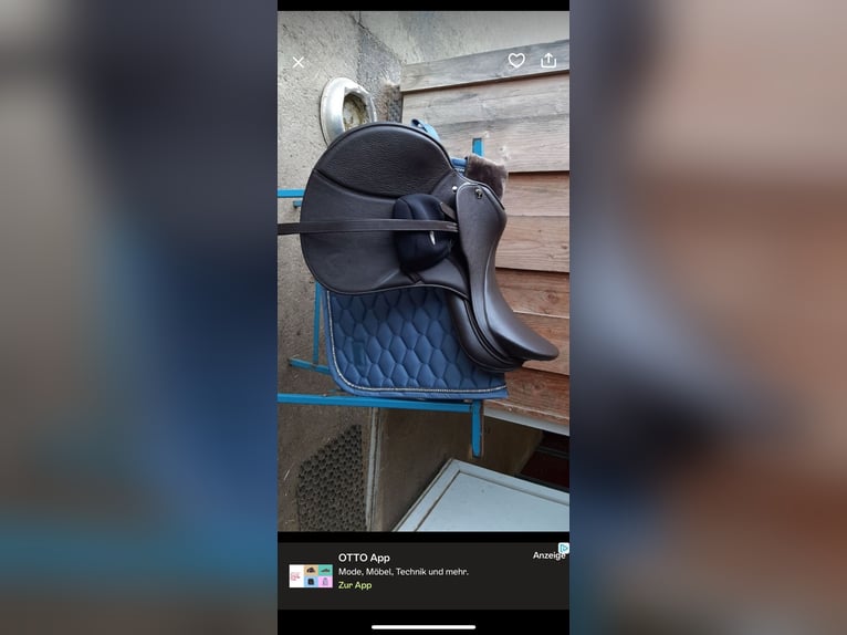 Verkaufe kaum benutzten Sommer Springsattel
