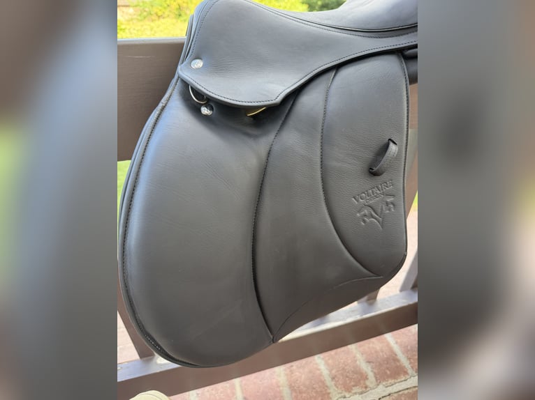 Voltaire Springsattel Stuttgart 18Zoll wie Neu schwarz