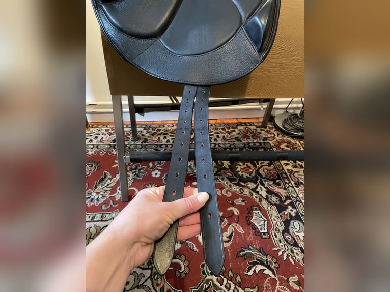 VS Gelände-Springsattel Stübben Zaria Optimum schwarz 17,5