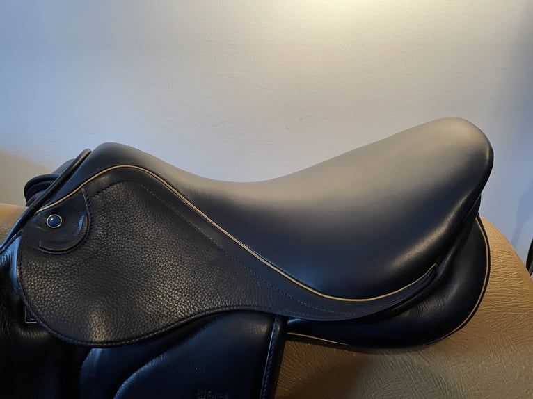 VS Gelände-Springsattel Stübben Zaria Optimum schwarz 17,5