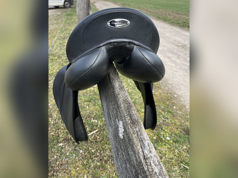 17 Zoll Vielseitigkeitssattel von Horse & Passion