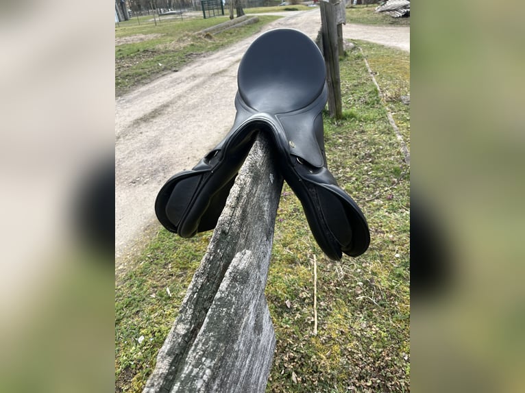 17 Zoll Vielseitigkeitssattel von Horse & Passion