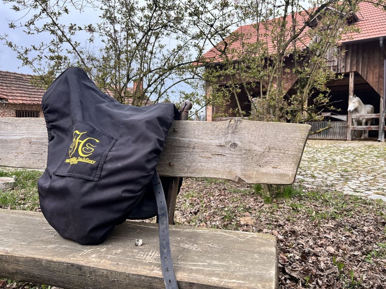 2 Peter Horobin Sättel