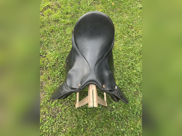 Caprilli Bates Australia Sattel