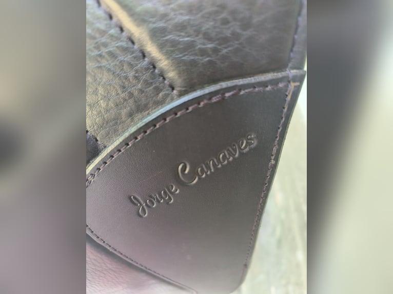 Dressursattel von Jorge Canaves-Bargh, 18 Zoll