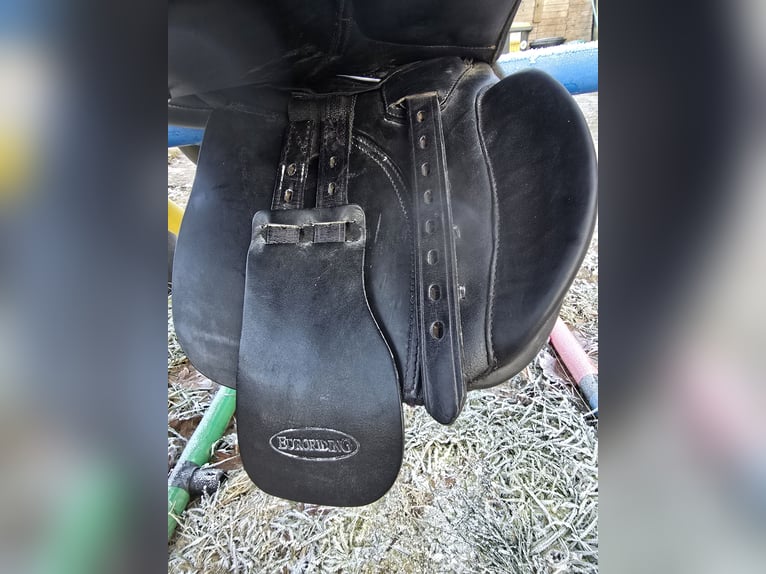 Euroriding sensitiv Opal VS Vielseitigkeit Sattel Springsattel 17 34