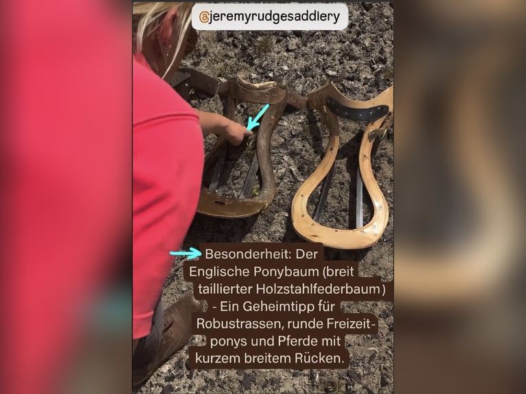 Freizeitsattel für kurze breite Pferde — 40 cm 17“ KW 35, Probeversand — VS Wanderreiten Trekking
