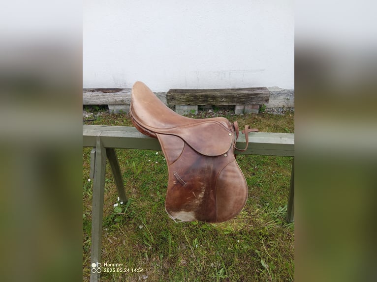 Gebrauchter Sattel aus Argentinien - 18", Leder - 100 €