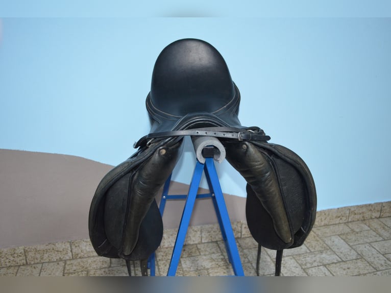 JC Sattel in guten Zustand, Model: Celebration Soulution, schwarz, 17,5 Zoll, Kammerweite 34