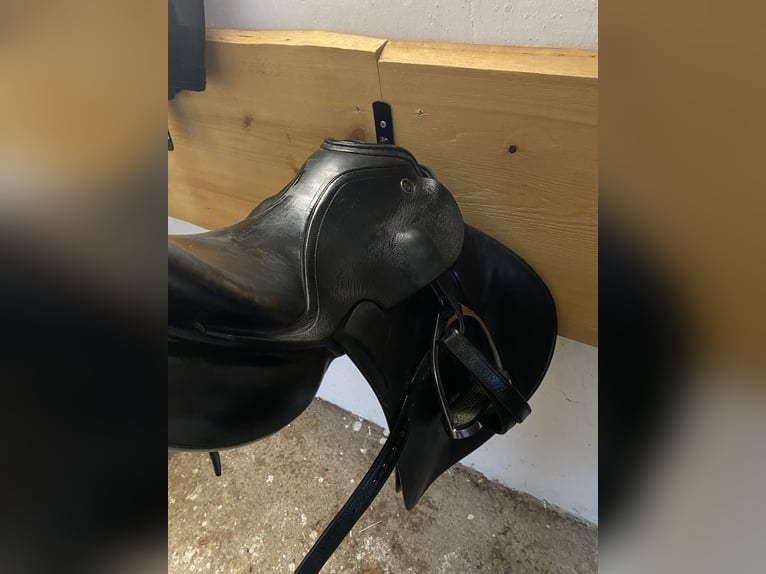 Kiefer Vielseitigkeitssattel 17,5 Zoll