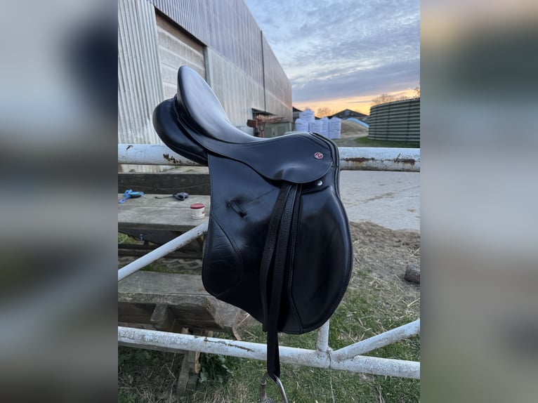 Kieffer Garmisch AT VS Sattel 17 Zoll