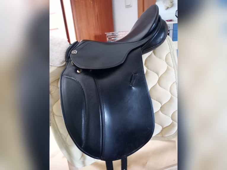 Kieffer Junior Master VSD Vielseitigkeitssattel Schwerpunkt Dressur 17"