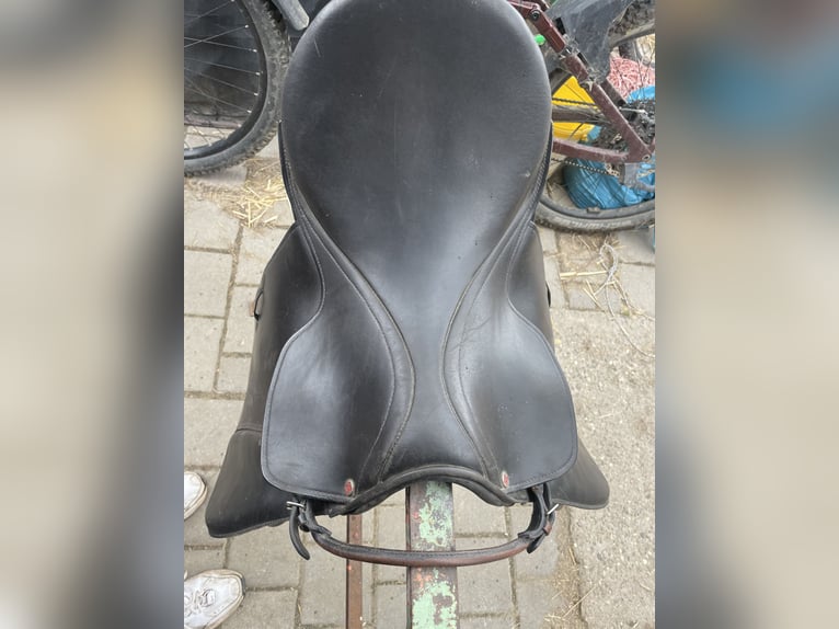 Lemetex Magic Sattel 17,5