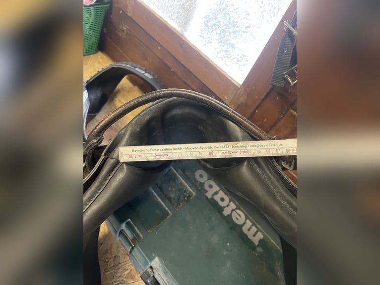 Lemetex Magic Sattel 17,5