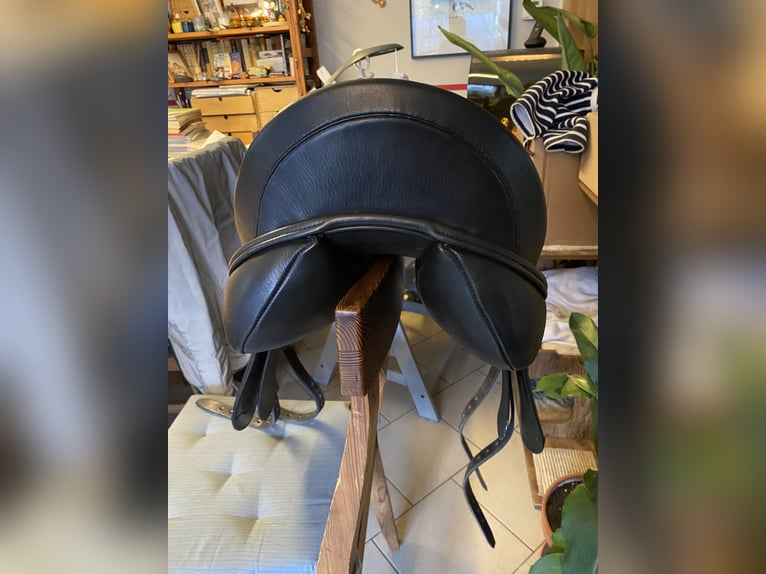 Louisa Koehne VS Sattel 16,5 Zoll 