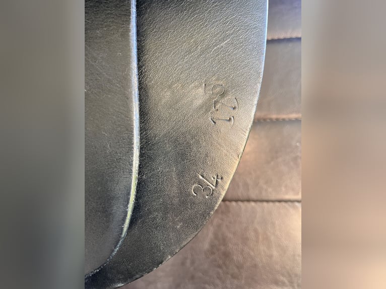 Massimo ON | VSD Sattel mit leichten Dressurschwung 17,5 Zoll KW 34