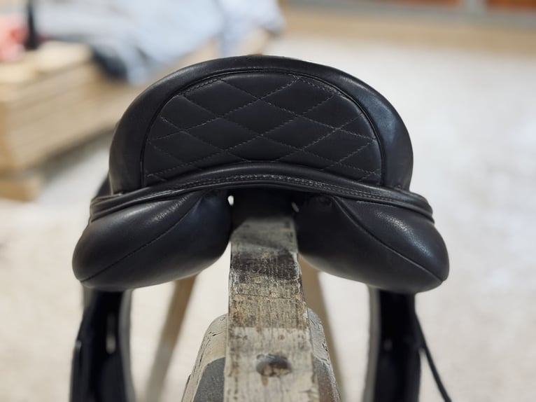 Massimo Saddle Up VS/VSD 17,5 KW 34 – neuwertig – austauschbare Pauschen