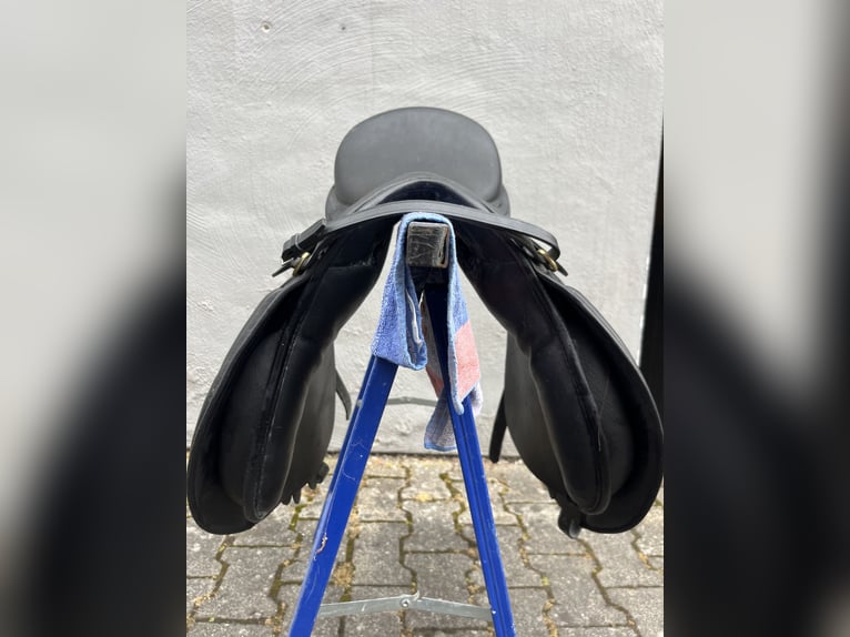 Massimo Vielseitigkeitssattel VS 17,5 / 36 - Keilkissen