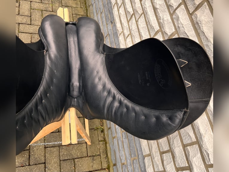 Passier Vielseitigkeitssattel (18 Zoll)