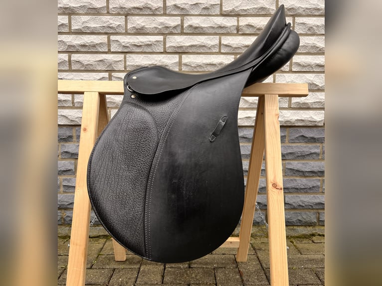 Passier Vielseitigkeitssattel (18 Zoll)