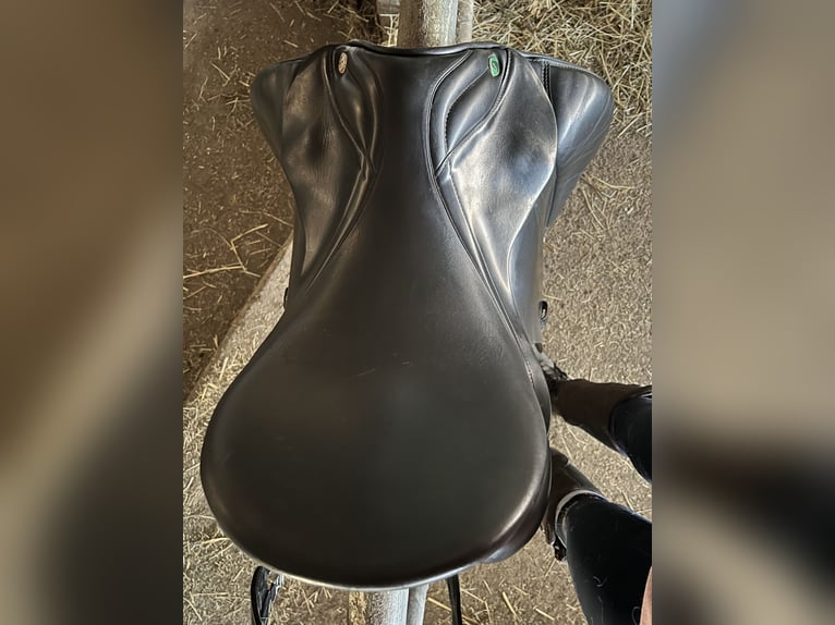 Prestige 18 Zoll GP Vielseitigkeitssattel
