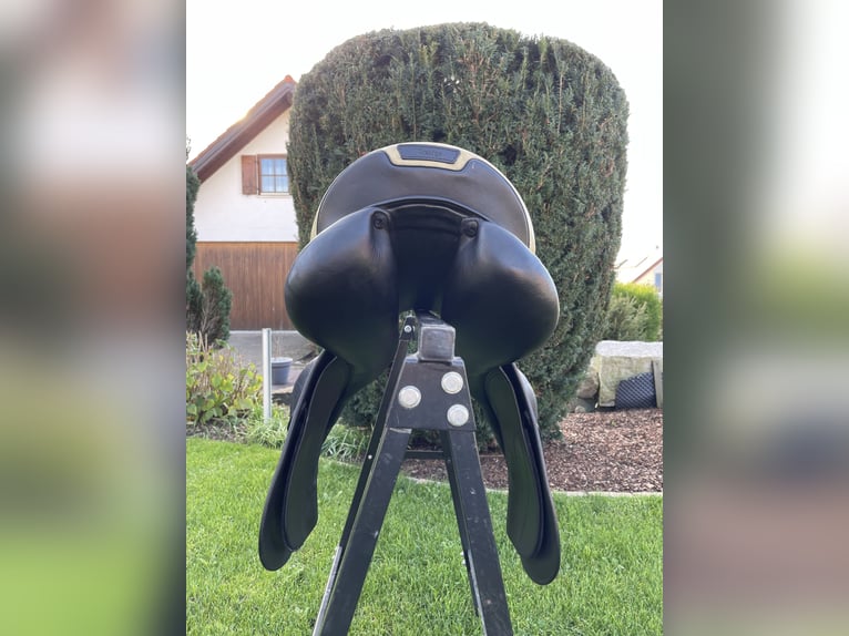 Prestige Venezia VS Sattel 17/33 doubliert schwarz