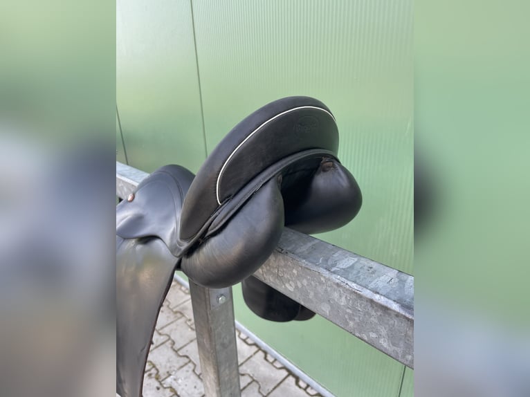 Prestige Vielseitigkeitssattel schwarz