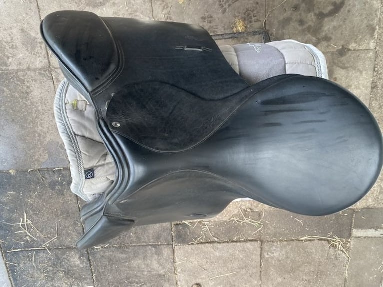 Sattel VS 18Zoll schwarz
