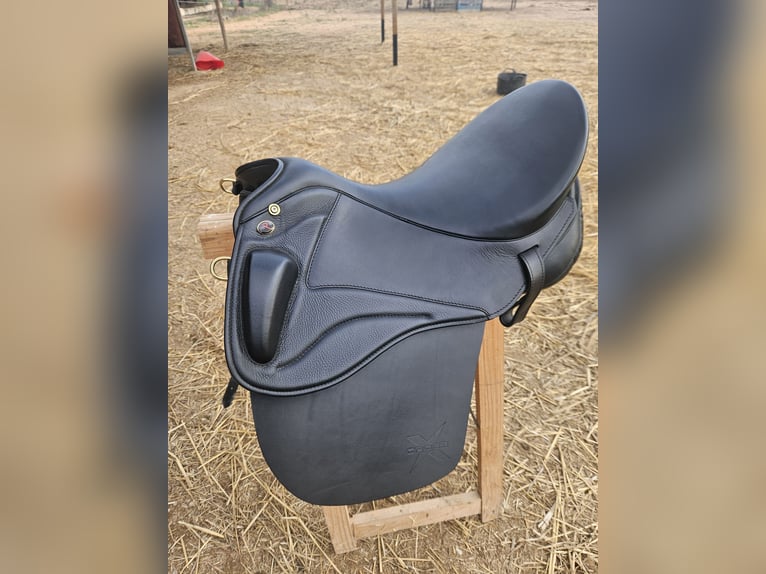 SOMMER Remos X-Cross Dressage Sattel zu verkaufen