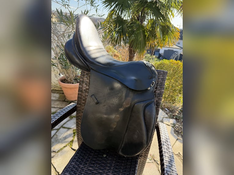 Sommer Vielseitigkeitssattel 17,5 Zoll - Schwarz - guter Zustand