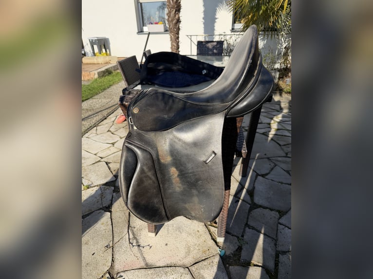 Sommer Vielseitigkeitssattel 17,5 Zoll - Schwarz - guter Zustand