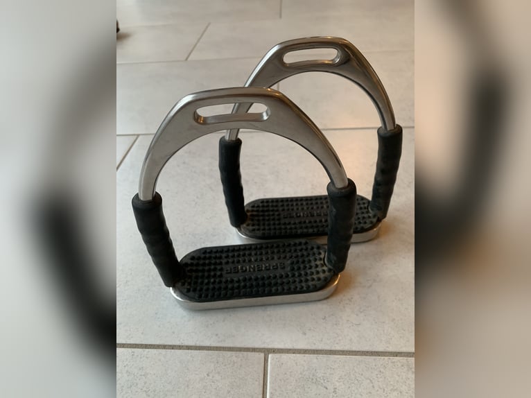 STÜBBEN REV ebony, mit/ohne Trekking-Blätter