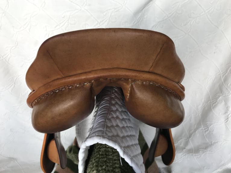 Stübben VS Sattel Lohengrin, 18 Zoll, hellbraun, schick